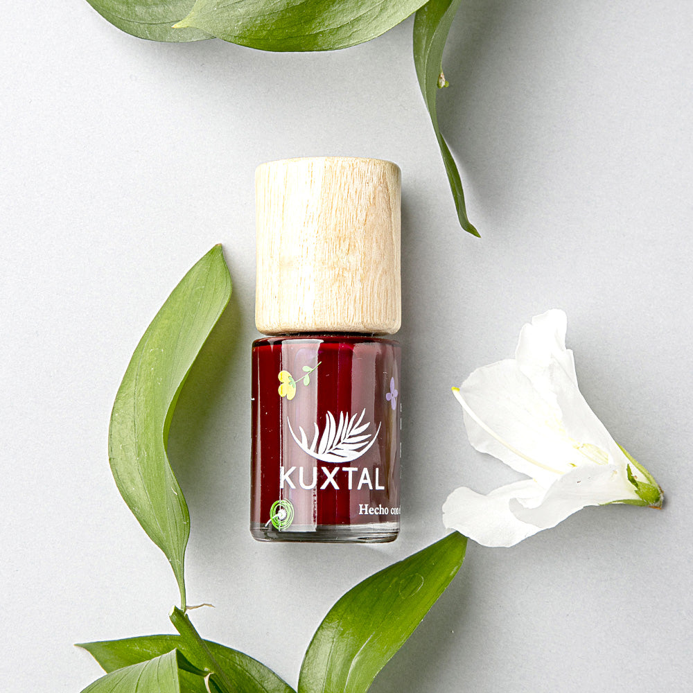 Esmalte para uñas Bugambilia.