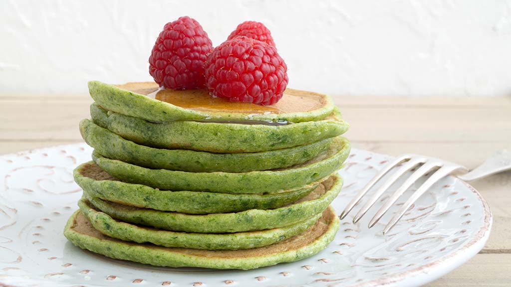 Necesitas un desayuno lleno de fibra? Entonces prueba los pancakes de espinaca - Kuxtal