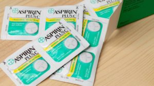 Aspirina para desmanchar ropa 