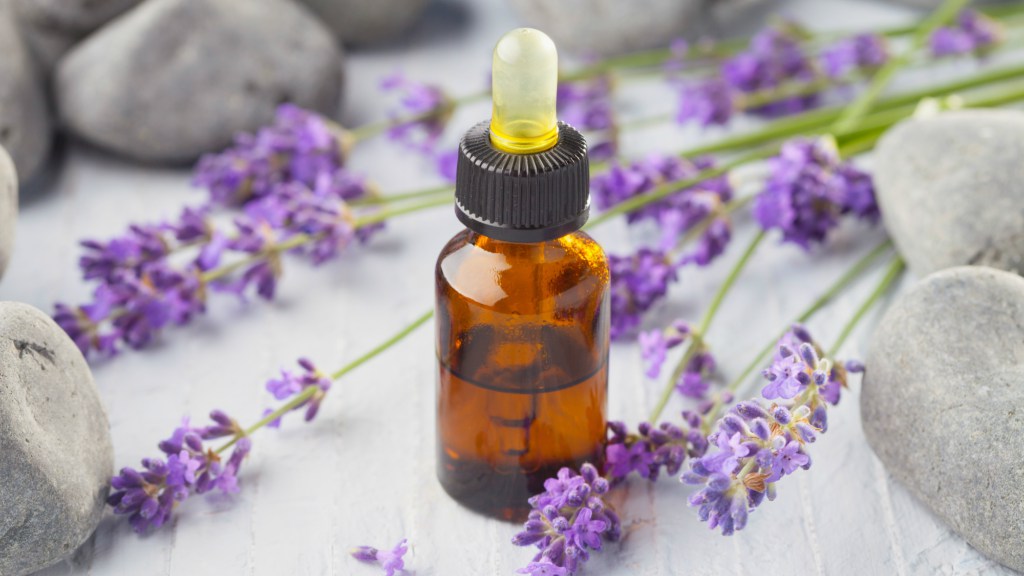 Aceite esencial de lavanda contra el insomnio